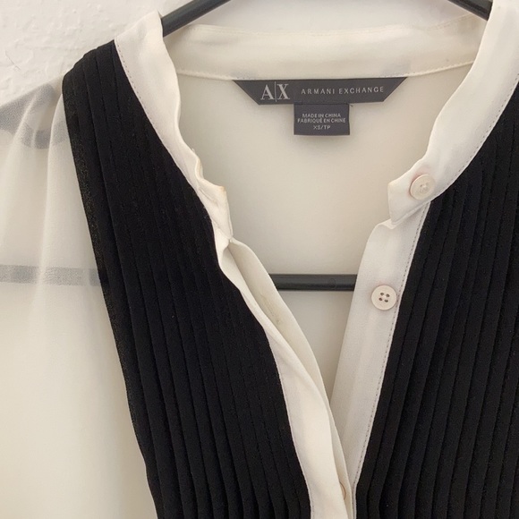 Armani exchange blouse - Picture 4 of 8